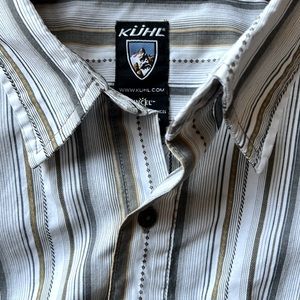 Kuhl Suncel XL short sleeve front pocket button up shirt